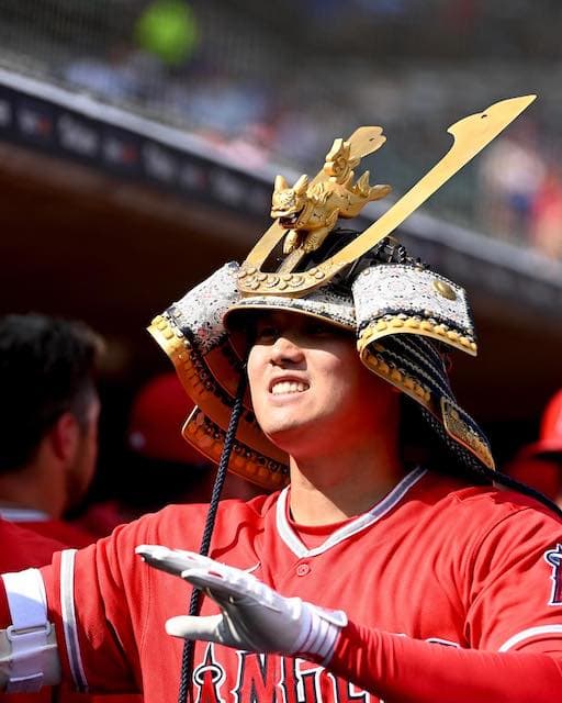 大谷翔平、Wヘッターで完封勝利＆2本塁打の大活躍⚾️歴史に残る1日に