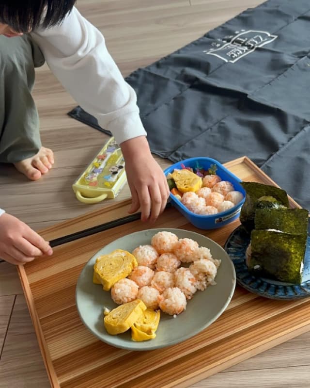高橋ユウが自宅でピクニックを楽しむ「これも大切な想い出」