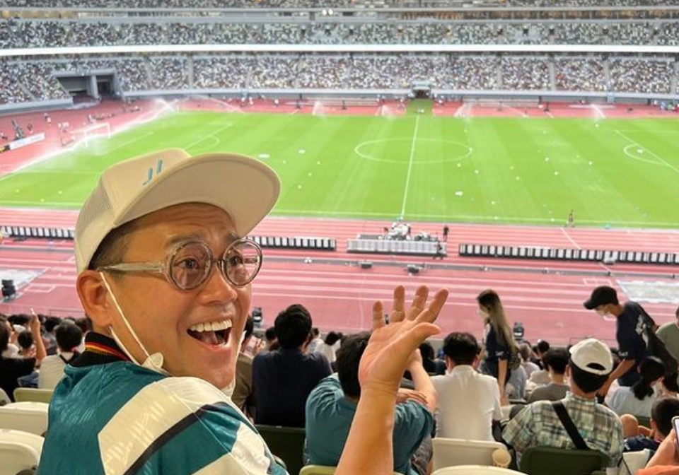 宮川大輔さんがPSG vs. 川崎Fの試合を現地で観戦⚽️「羨ましい限り🥺」