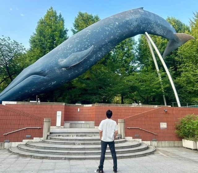 鈴木亮平が自ら国立科学博物館を訪れ取材！「世界遺産でたどる！人類と生命の進化」