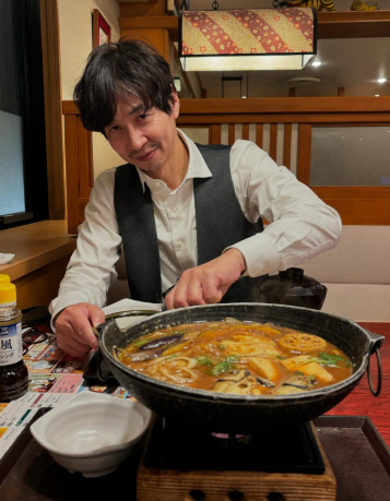 猫沢エミ、バー猫林リアルイベント大盛況！打ち上げでほっと一息