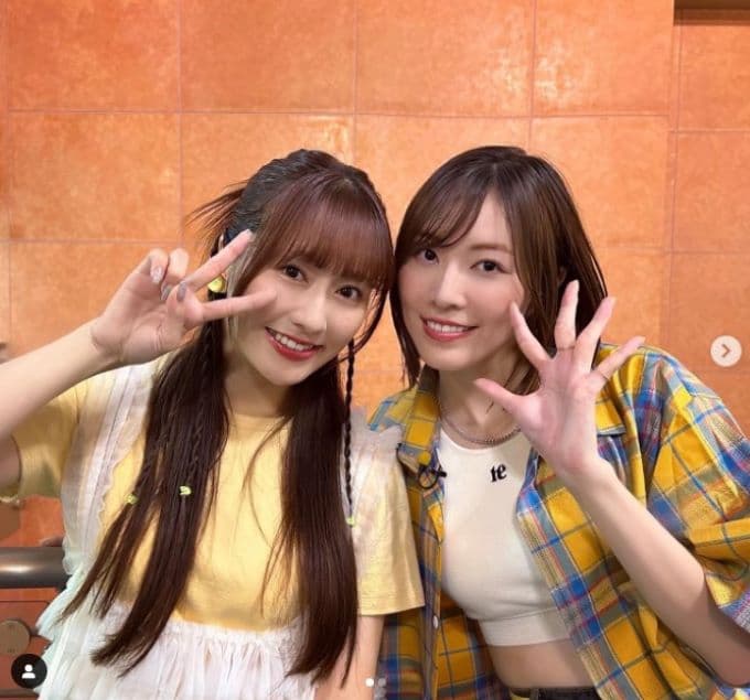 松井珠理奈、ももクロ・佐々木彩夏との2ショットを披露しファン歓喜「めちゃめちゃ超かわいい!」