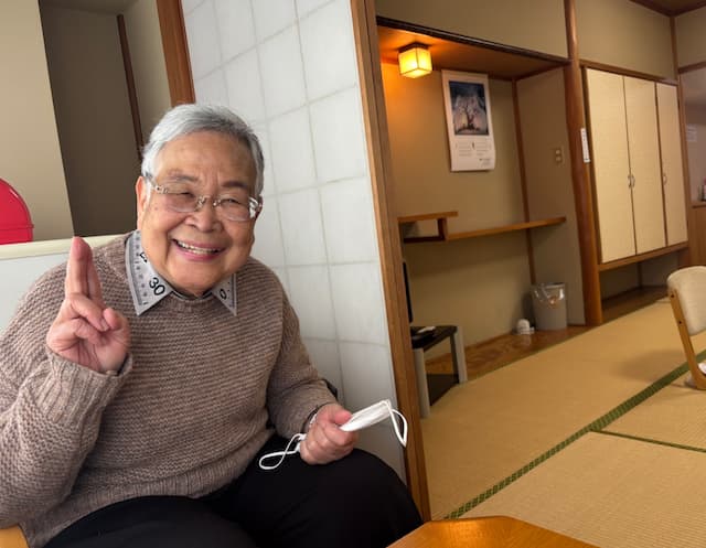 77歳 のピン芸人・おばあちゃん、ファンレターにニッコニコ！