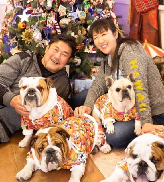 これで「少しだけお祝い」? タレント 北斗晶 美味しそうなクリスマスを過ごす！