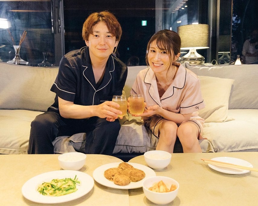 おかもとまりがカップル成立した芸人とデート💓ラブラブショットが話題😍