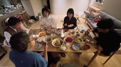 「まるで大人の合宿」麻生要一郎の“ほぼお泊まり会”ショットが沁みる