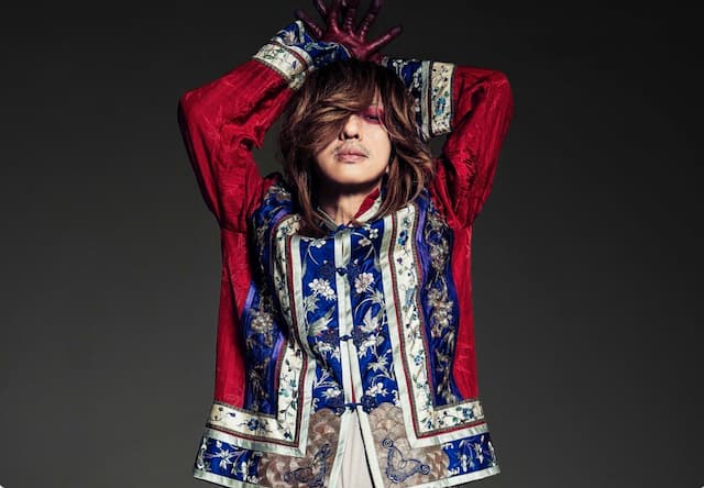 アーティスト・清春が新しいアーティスト写真を公開！