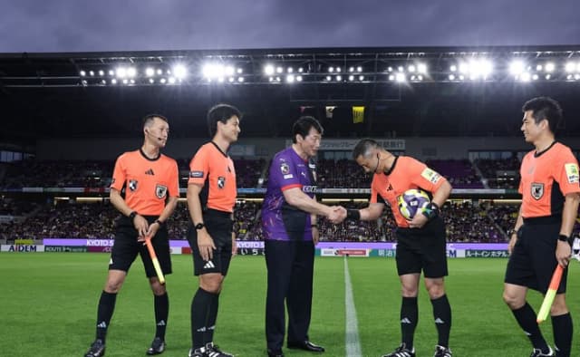 小橋健太がサンガスタジアムに登場「貴重な体験をさせて頂きました」