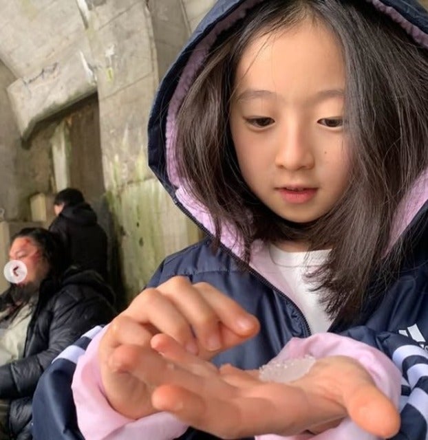 吉岡里帆が「ガンニバル」のロケ現場を紹介！