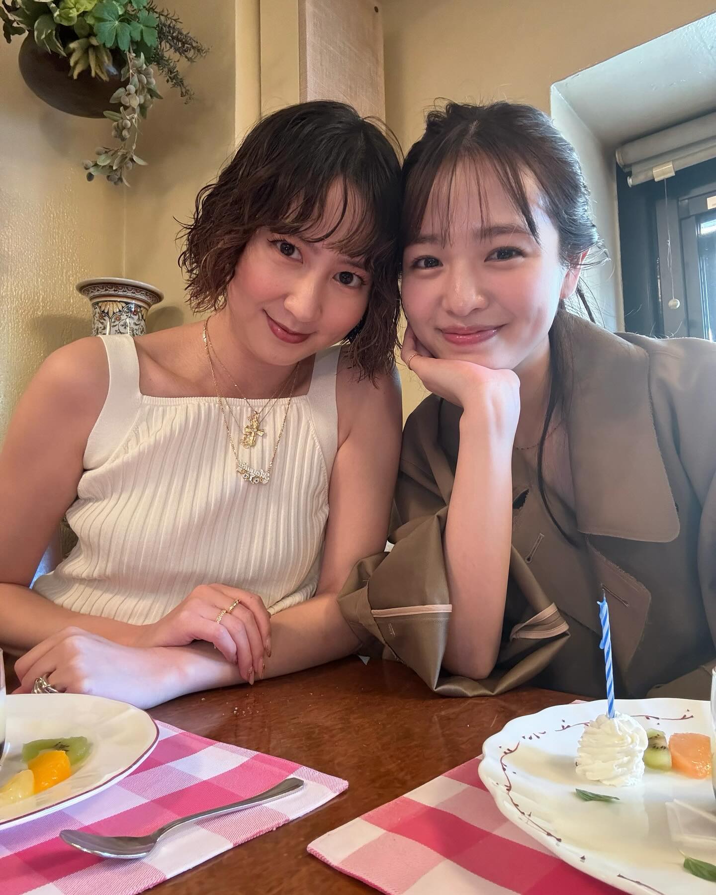 横田真悠が〇〇と2ショット📸「ねえさん、大好きです♡！