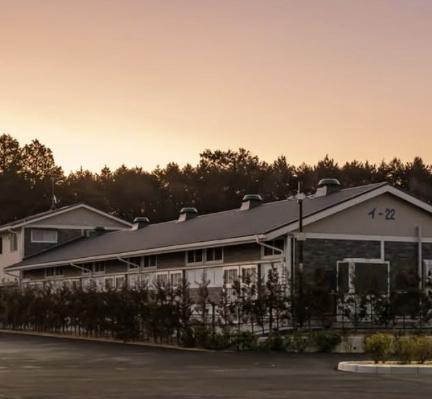 福永祐一厩舎が新たなスタート　新厩舎の外観に「かっこよすぎ」