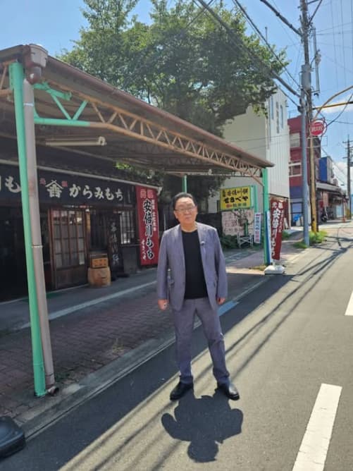 梅沢富美男がロケで静岡県へ訪問。ファンへ熱中症の注意喚起