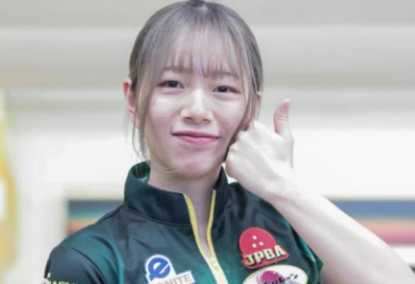 美女プロボウラー・野仲美咲、「1人でもたくさん撮ってもらった」