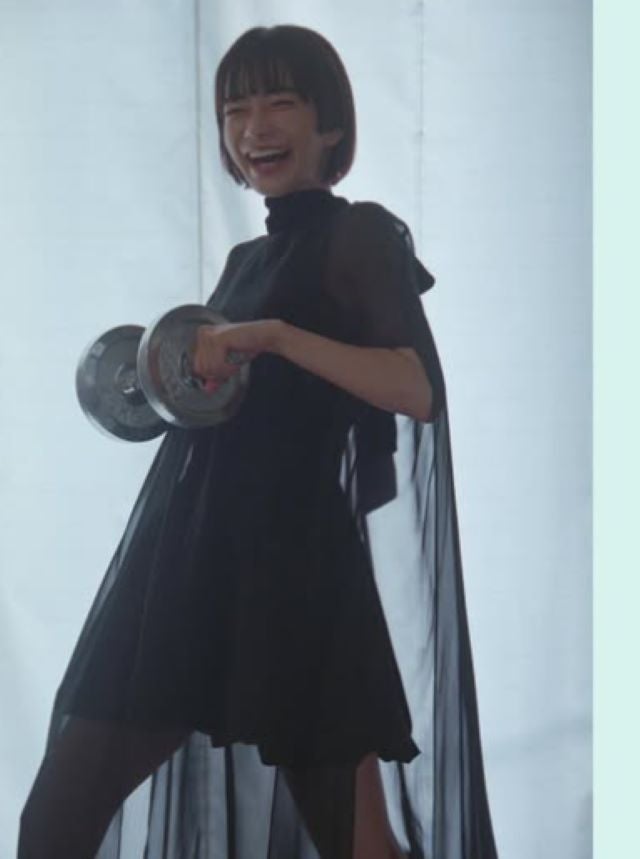 駆け抜けた！女優・見上愛が年内の仕事を終えたことをファンに報告