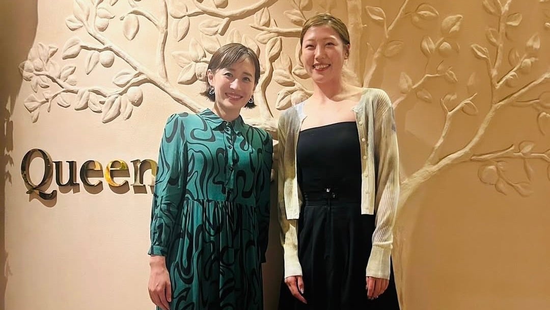 馬淵優佳＆内尾聡菜、美しすぎるドレス姿2ショットにファン釘付け！