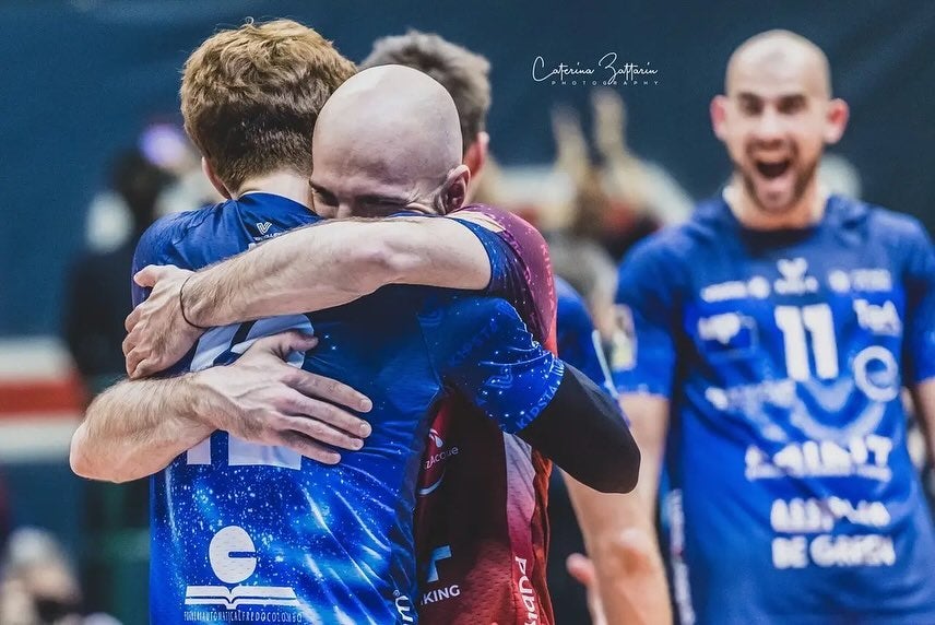 「すべてに感謝しています!」高橋藍がシーズン終了を報告