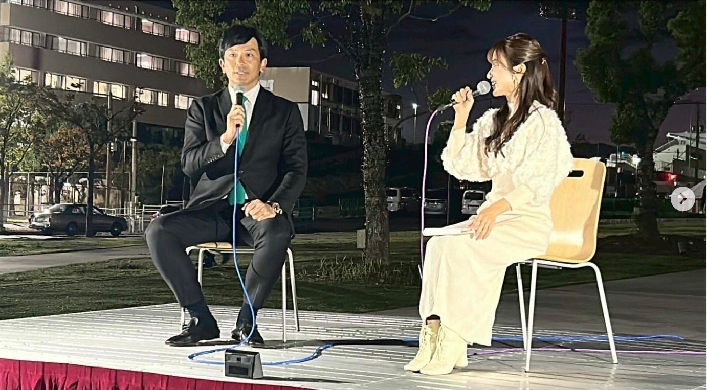 熱男健在！松田宣浩が福岡大学で点灯式に登場　夜空に響いた“熱男魂”