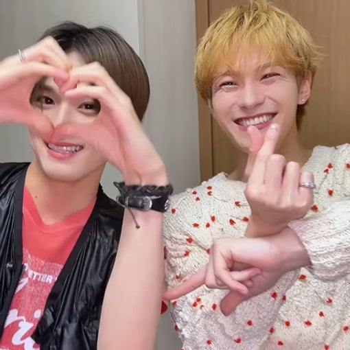 Travis Japanの松倉海斗があの人気グループの〇〇と夢の共演！「推しと推しがコラボしてる」とファン歓喜