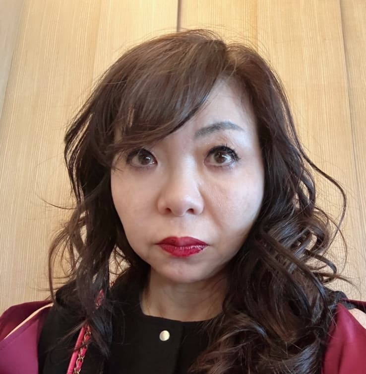 ハイヒールモモコ、東京での仕事修行！手作り弁当とバームロールでエネルギーチャージ