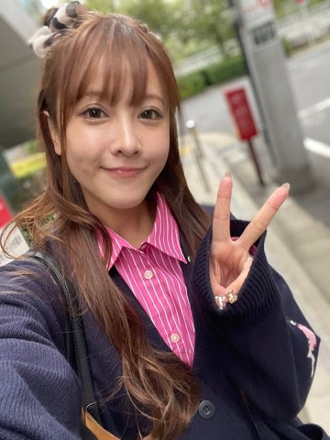 美人女優が加工アプリをやめたとの報告に「加工なしの方が素敵」の声続出！