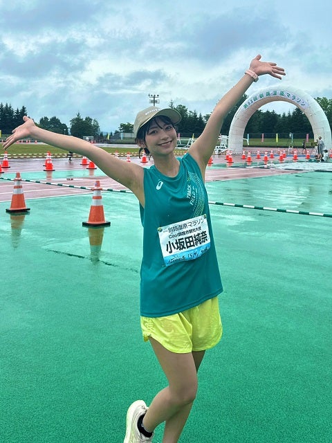 道産子グラドル・小坂田純奈が『釧路湿原マラソン』に挑戦！悪天候のなか30km完走