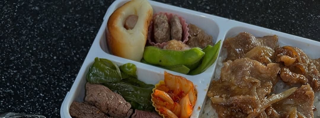 「たくさん食べて大きくなってね〜」東尾理子、春から作る子供たちのお弁当を公開！