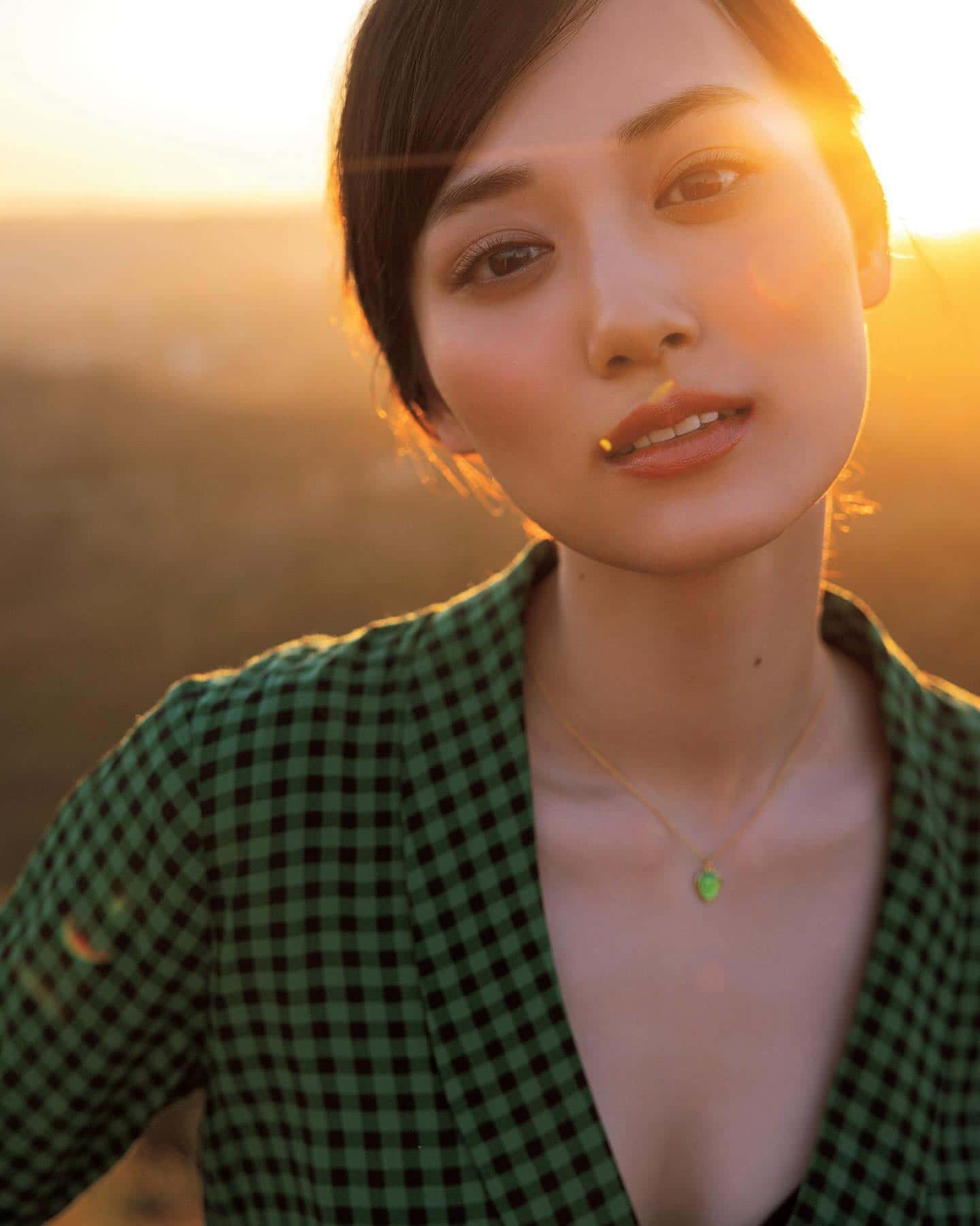 乃木坂46山下美月、2nd写真集先行カット解禁！「LA LA LAND」のロケ地で