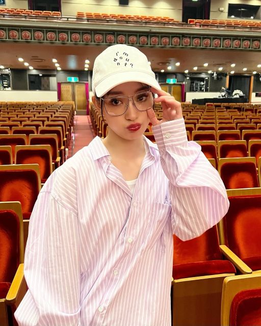 お洒落な雰囲気で超クール！女優・剛力彩芽が私服姿を披露！