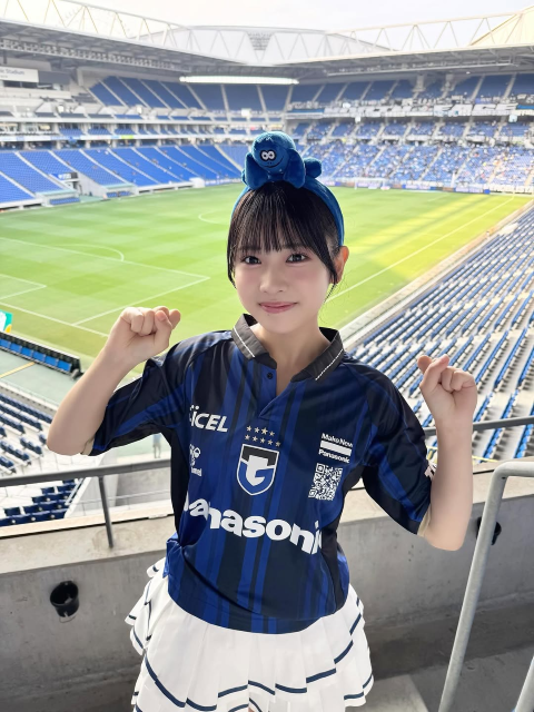 「背番号は れい なので 0番にしました」NMB48・芳賀礼、可愛すぎるガンバユニ姿でファン魅了！