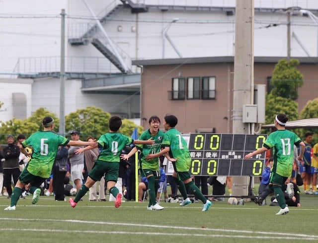 八女学院女子フットボールクラブ「覚悟を希望に!!八女から世界へ!!」