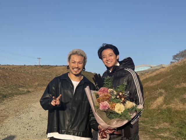 櫻井海音、WANIMA『存在』MV出演決定！笑顔あふれる現場ショット