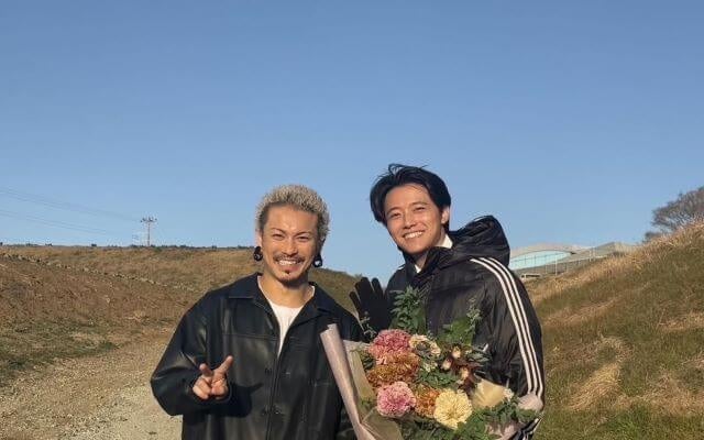 櫻井海音、WANIMA『存在』MV出演決定！笑顔あふれる現場ショット