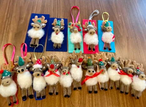 光浦靖子、カナダでワークショップ開催！クリスマスオーナメントにファン熱狂