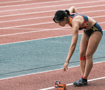 陸上・榎本樹羅、応援隊「大確定」宣言！マーク選びクイズで盛り上がり