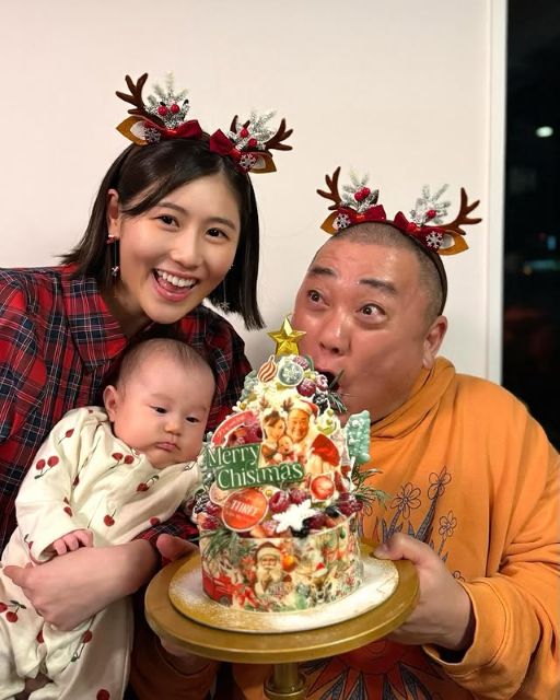 西野未姫、幸せ家族クリスマスショット公開！夫「極楽とんぼ」山本圭壱の