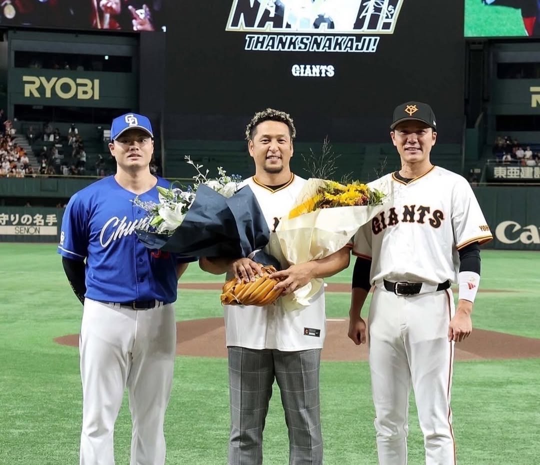 「24年間ありがとう！」中島裕之、ジャイアンツファンとドラゴンズファンの前でプロのグラウンドに別れを告げる