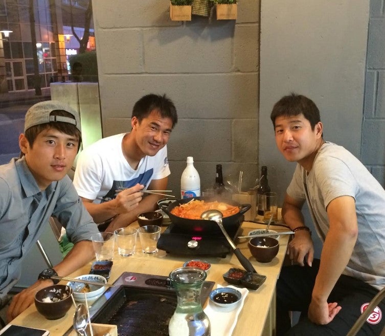 元日本代表・岡崎慎司が古巣マインツに帰還！韓国の盟友とも再会