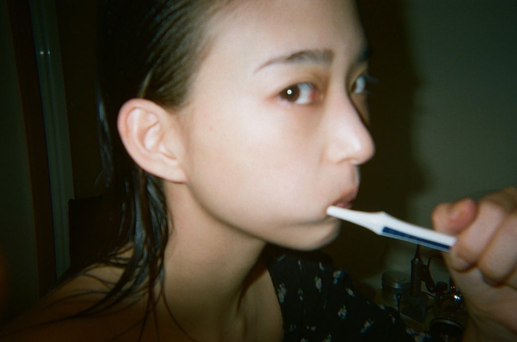 森川葵が夏の思い出披露🌅🏖「彼女と旅行なうにつかおーっと！」