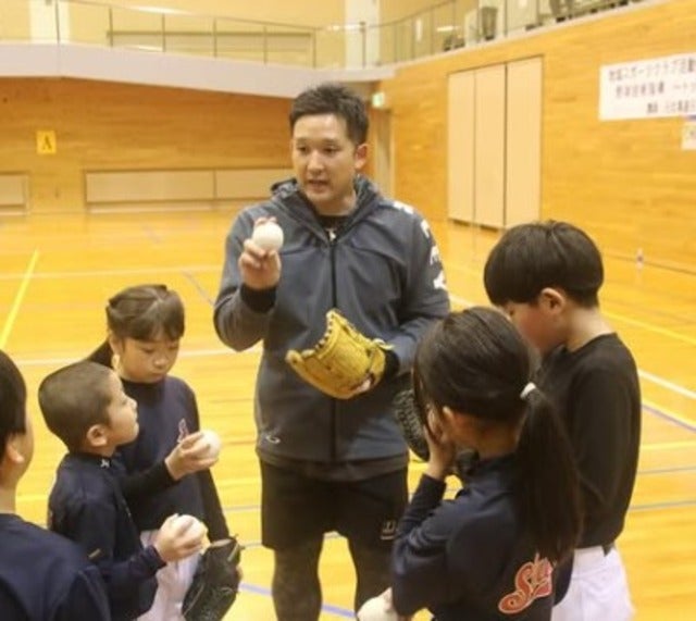 杉谷拳士が厚沢部町で子供達と野球交流会と講演会を開催！