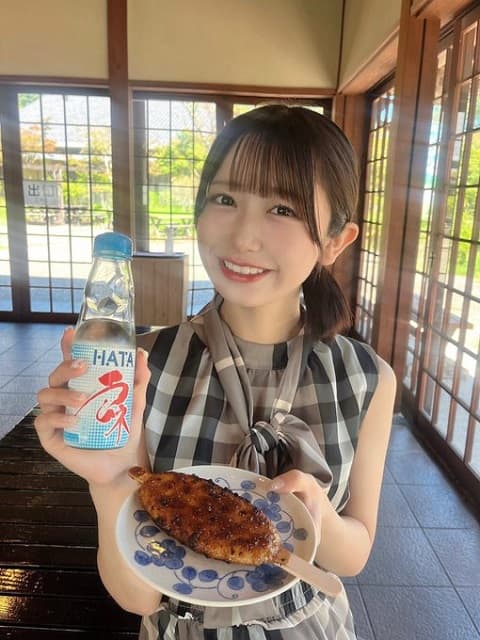 「お姉さんっぽい？」女性アイドルが夏らしい激カワショットを投稿