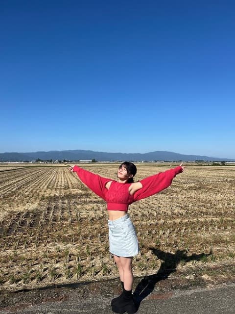 佐賀県出身グラドル ちとせよしのが地元の広大な風景を投稿！のどかな景色にファンほっこり