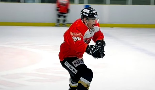 奮闘にして、感謝の想い！寺尾勇利がアイスホッケー練習で見せた一言に胸打たれる