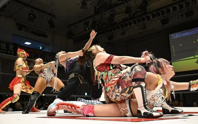 「大きなカブかな？」ウナギ・サヤカ、自身もプロレスの意味に疑問⁉なシュールショットにファン爆笑！！