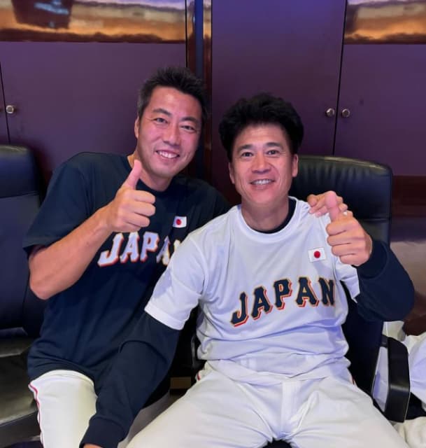 元プロ野球選手 上原浩治 城島健司との2ショットを公開！「楽しい試合でした😁」