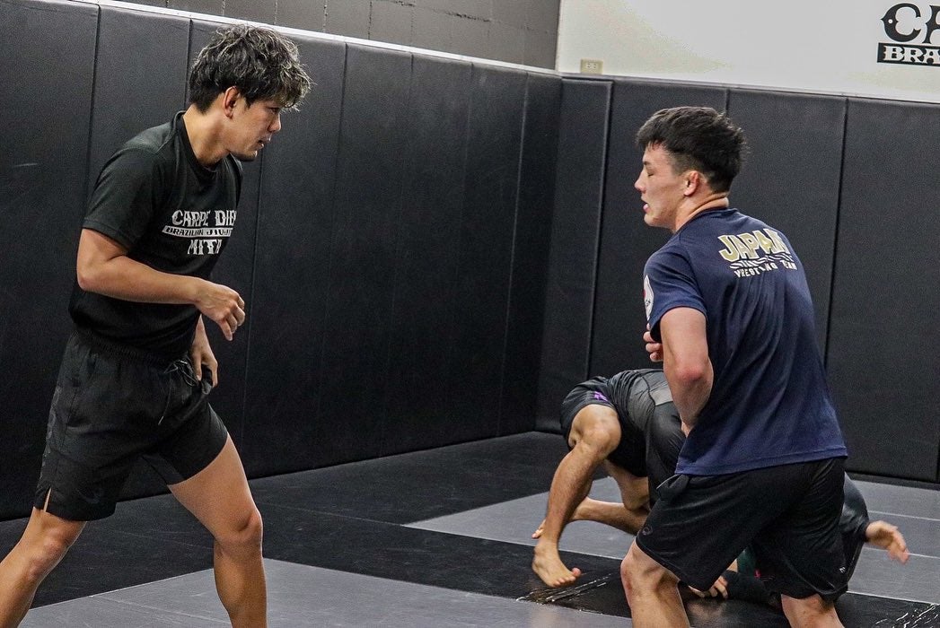 皇治 国体優勝選手とレスリング？