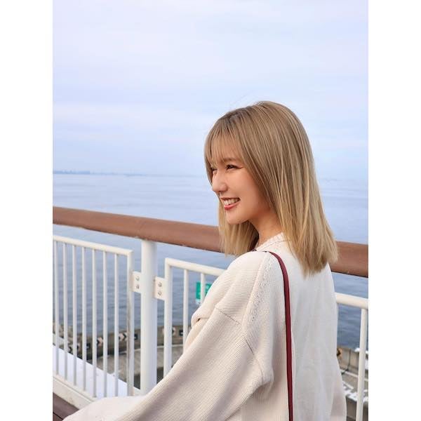 真野恵里菜 ハイトーンカラーに大胆イメチェン💇🏼‍♀️👀「自分で見慣れるのに3日かかりました！笑」