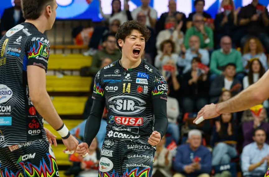 石川祐希が30歳の誕生日を報告「感謝の気持ちでいっぱい」　世界を代表する名セッターから祝福も