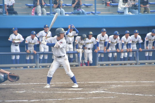 【⚾️秋季千葉大会⚾️】中央学院 中村研心内野手のランニング２ランで突き放す🏅