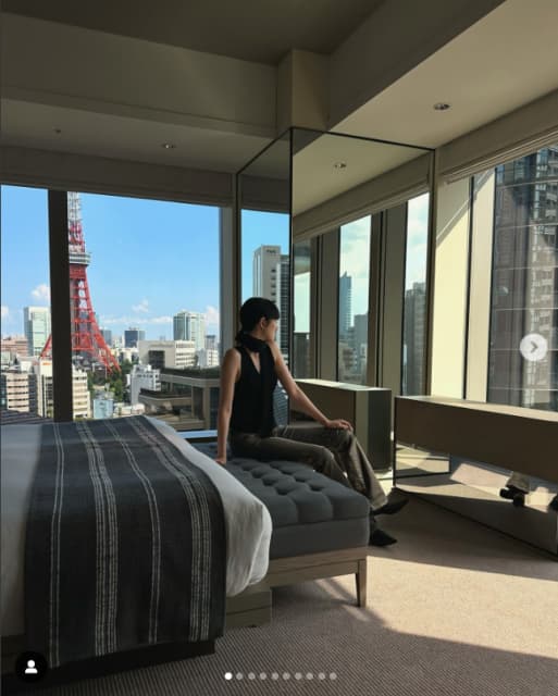 新井貴子がインスタ更新！美しいスタイル絶賛も「最後事件のにおい」