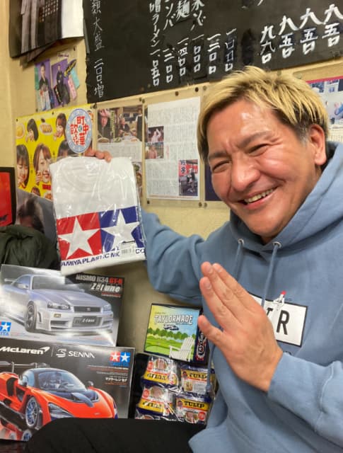 スリムクラブ真栄田、誕生日月に大量のプレゼントをもらい「感謝です」と笑みがこぼれる